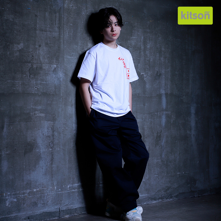 大友至恩 × Kitson me コラボZIPパーカー RED - メルカリ