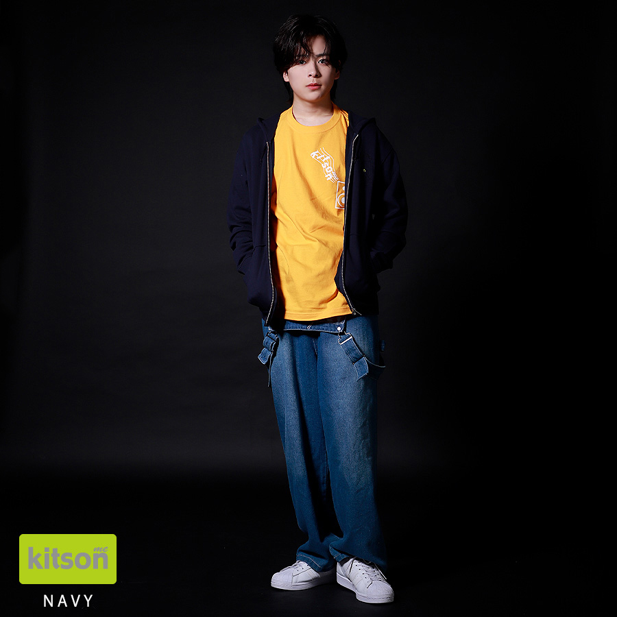 大友至恩 × Kitson me コラボZIPパーカー