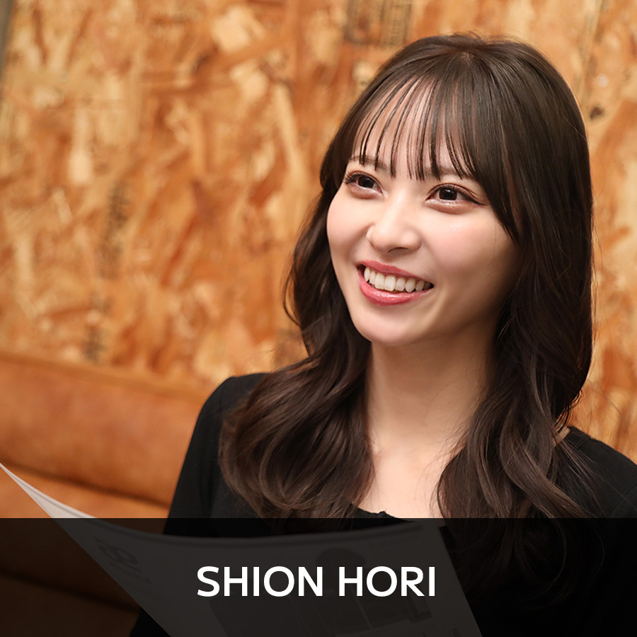 堀詩音 × Kitson me コラボZIPパーカー